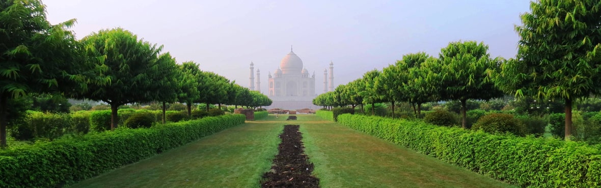 Mehtab Bagh Facing Taj Mahal